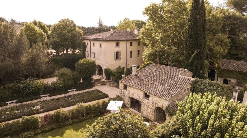 Maison d’hôte pour 3 personnes, avec balcon ainsi que piscine et jardin à Lourmarin - 3