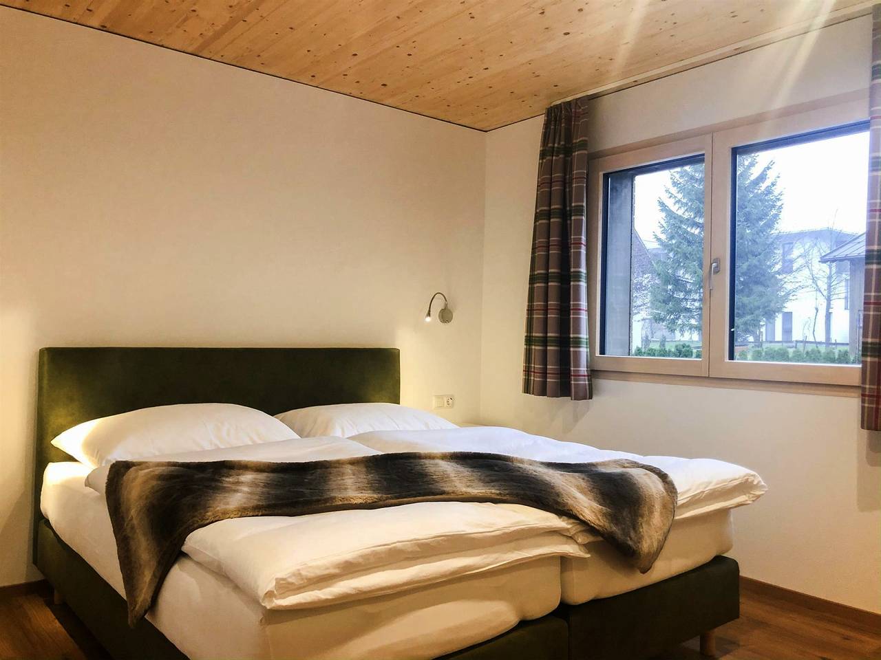 Entire holiday apartment, Chalet Pecker in Klösterle, Arlberg