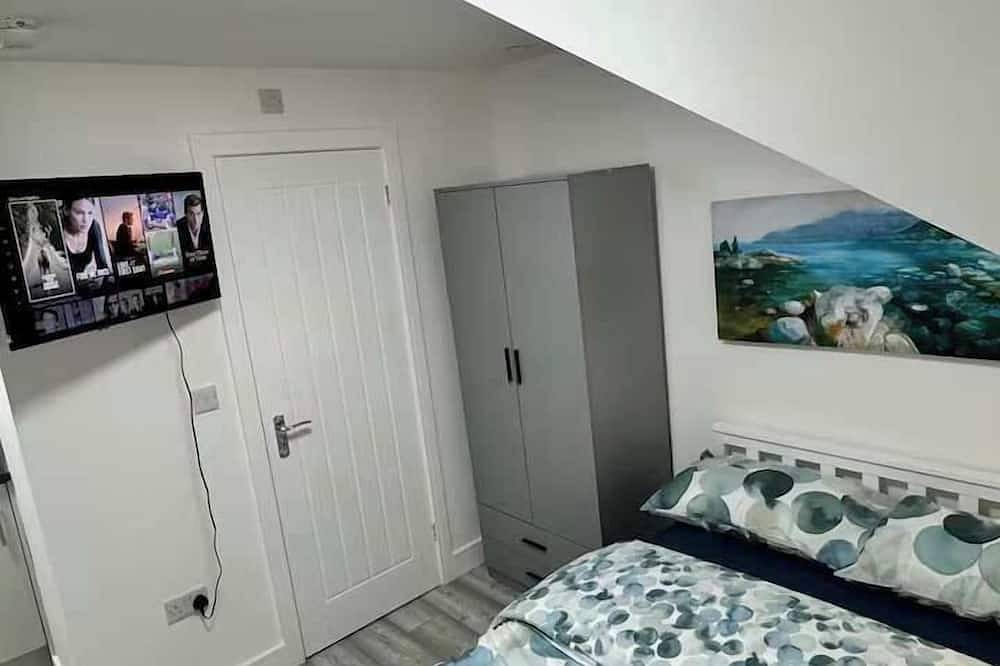 Ganze Wohnung, Modern Studio with Fast Wifi! in Cardiff, Cardiff und Umgebung