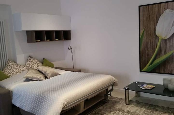 Ganze Wohnung, Verona Stadt: Modernes Apartment nahe dem historischen Zentrum mit Garage in Verona, Verona Provinz
