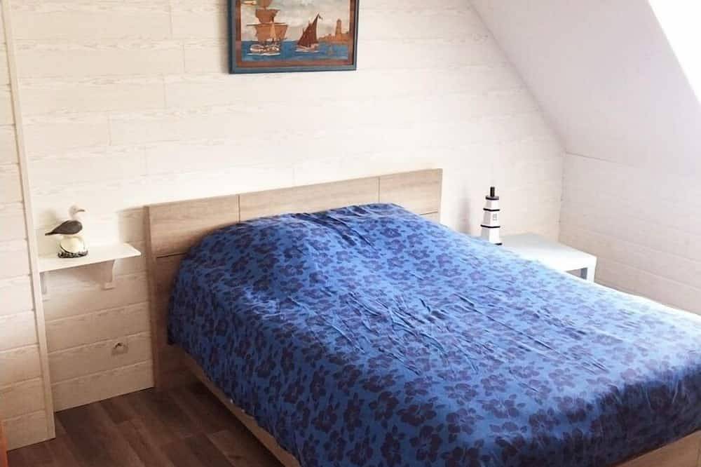 Pequeña casa bretona de sábado a sábado in Loguivy de la Mer, Ploubazlanec