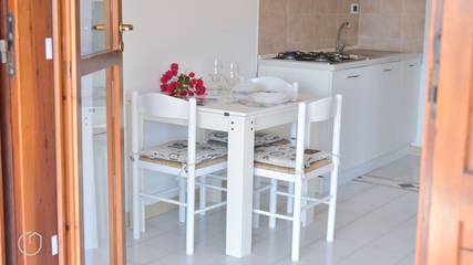 Glamping per 3 Persone in Muravera, Provincia del Sud Sardegna, Foto 1