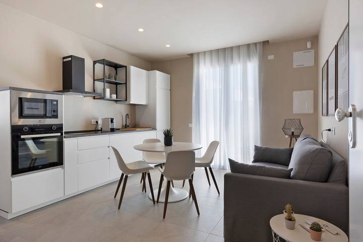 Gîte pour 2 personnes, avec Balcon à Santa Flavia - 2