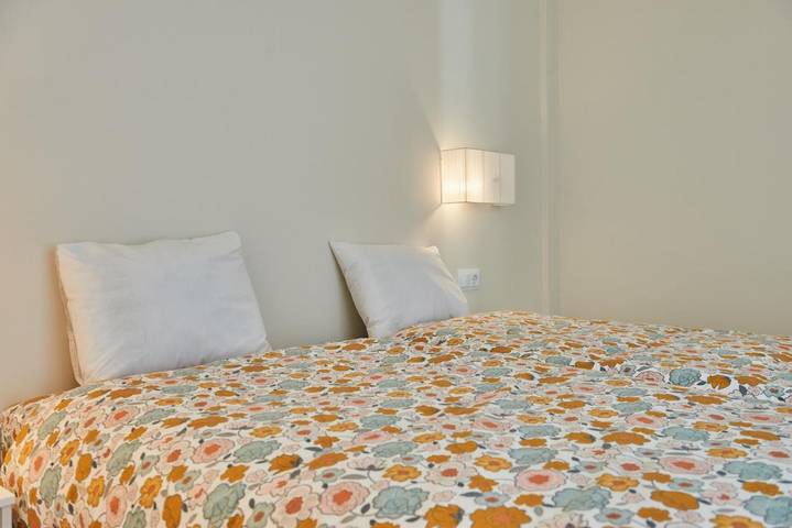 Gîte pour 4 personnes, avec vue ainsi que terrasse et vue sur le lac, animaux acceptés à Cala Millor - 2