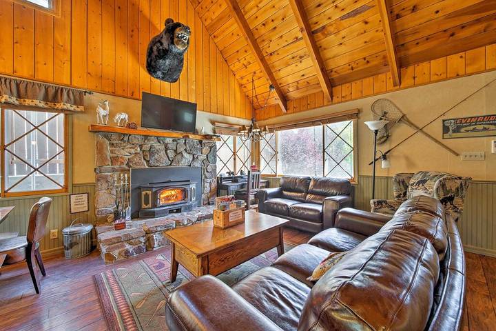Cabaña de madera para 9 personas, con terraza en Big Bear Lake