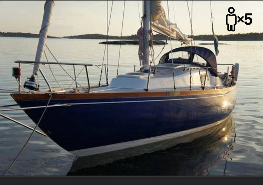 Downtown Sailboat - Vega 1 in Göteborg, Västergötland