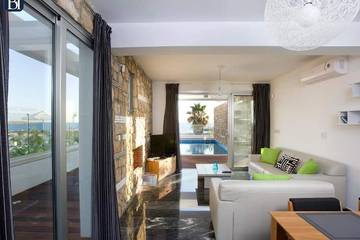 Villa for 6 People in Paphos, South Cyprus, Photo 1