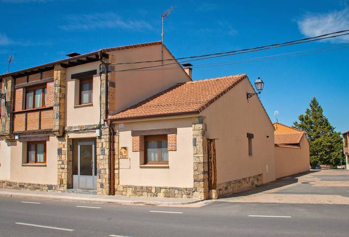 Casa rural para 10 personas, con Jardín en Provincia de Segovia - 2