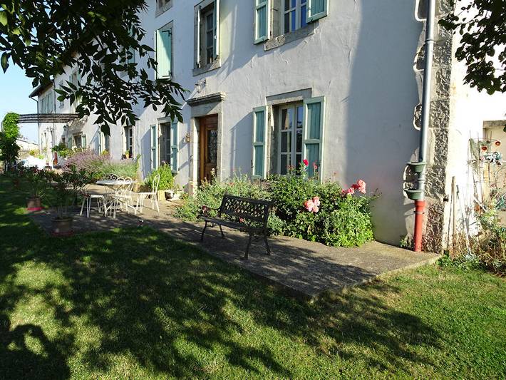 Chambre d’hôte pour 5 personnes, avec jardin, animaux acceptés en Auvergne - 2