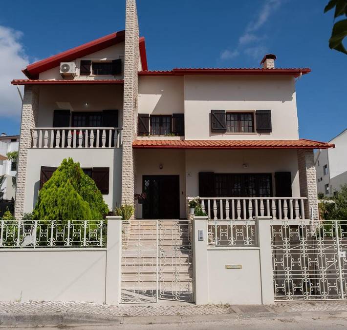 Gîte pour 2 personnes, avec Terrasse ainsi que Jardin et Vue dans Pombal