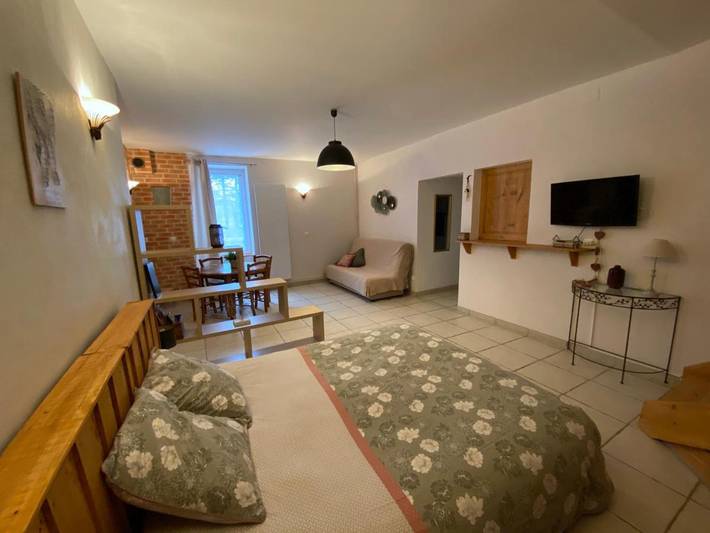 Appartement de vacances pour 4 personnes, avec jardin et piscine