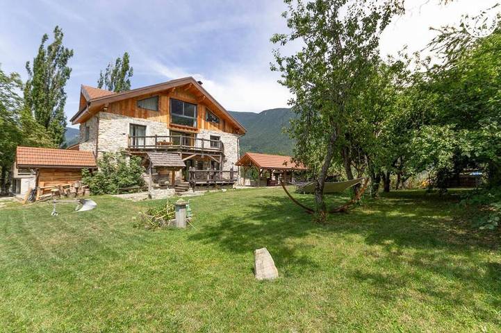 Ferienhaus für 6 Personen, mit Terrasse und Garten - 1