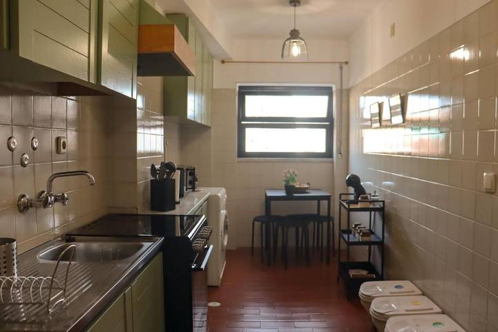 Gîte pour 6 personnes, avec balcon et vue à Silveira - 2