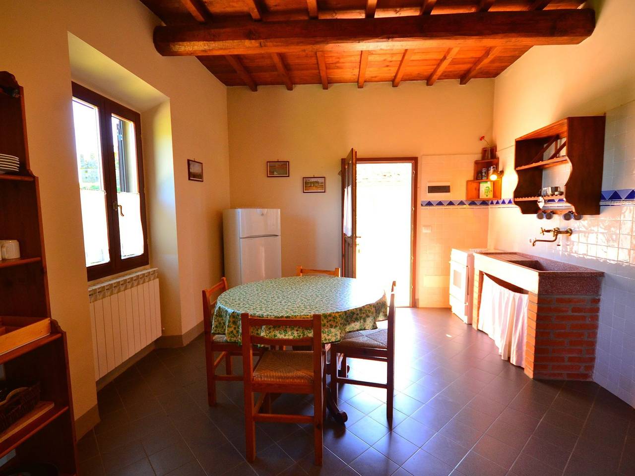 Ganze Wohnung, Malerisches Apartment mit Pool in Figline e Incisa Valdarno, Valdarno