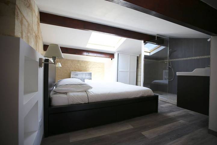 Gîte pour 4 personnes, avec piscine et jardin à Saint-Germain-du-Puch