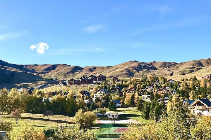 Entire apartment, Studio Chaleureux et Tout Équipé à La Toussuire sur le Domaine des Sybelles in La Toussuire, Fontcouverte-la-Toussuire