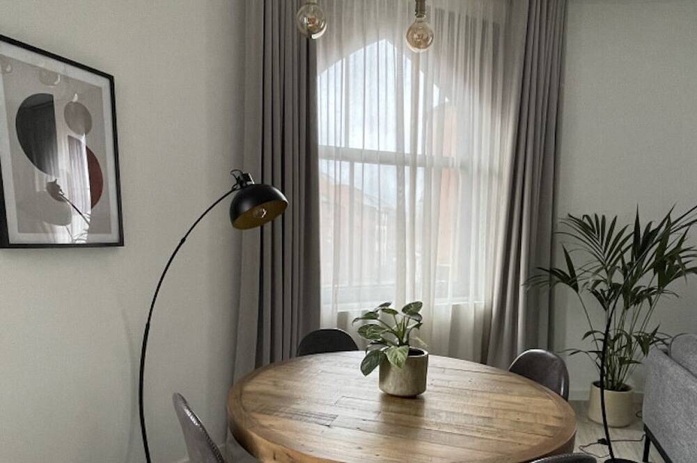 Glamping for 3 People in Birmingham, Birmingham Area