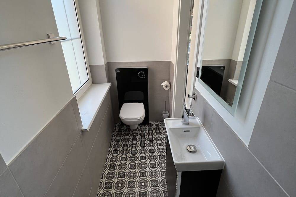 Ganze Wohnung, Kleines Studioapartment  am Park mit Parkplatz in Lüneburg, Nordheide