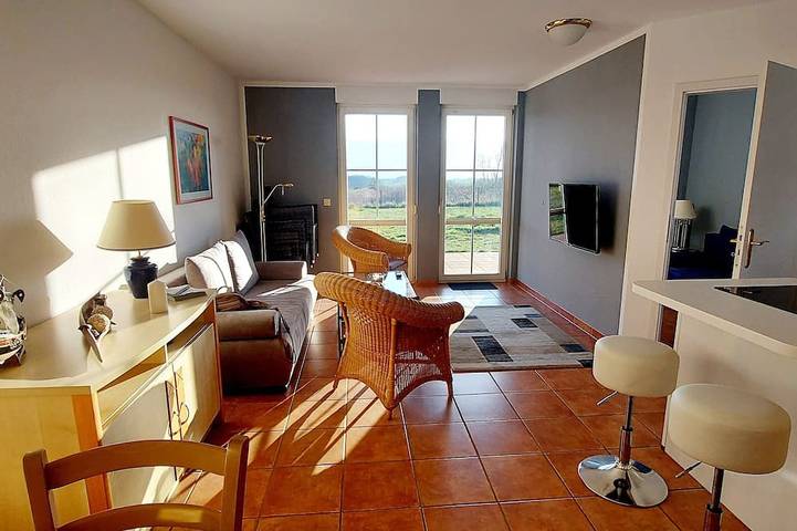 Entire apartment, /Unobstructed View Of The \"Grosser Jasmunder Bodden\"/Pure Nature in Neddesitz, Sagard