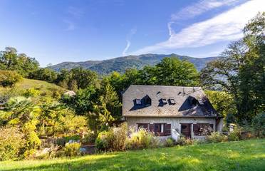 Gîte pour 3 personnes, avec jardin à Saint-Savin (Hautes-Pyrénées)