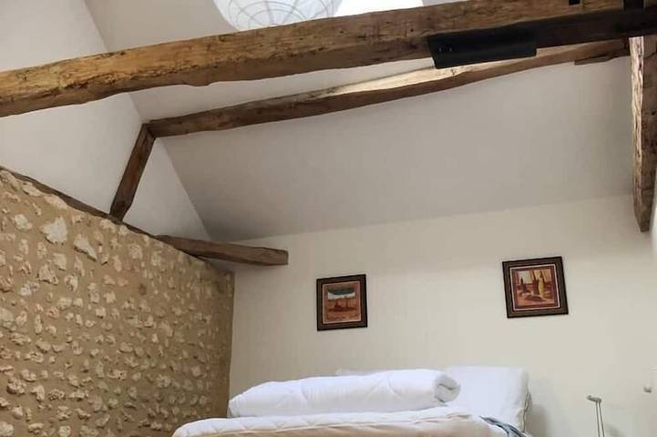 Location de vacances pour 8 personnes, avec terrasse et jardin dans Saint-Privat-en-Périgord - 3