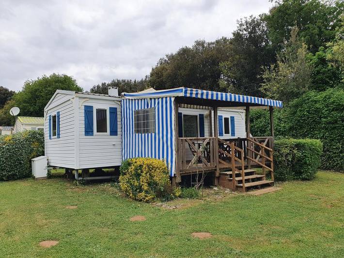 Location de vacances pour 6 personnes, avec jardin à Saint-Sornin - 3