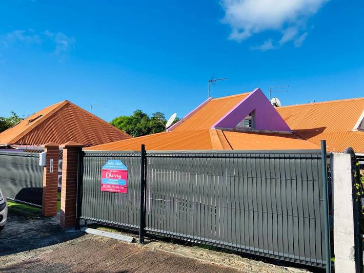 Villa pour 5 personnes, avec jardin et vue, adapté aux familles à Sainte-Anne (Martinique) - 2