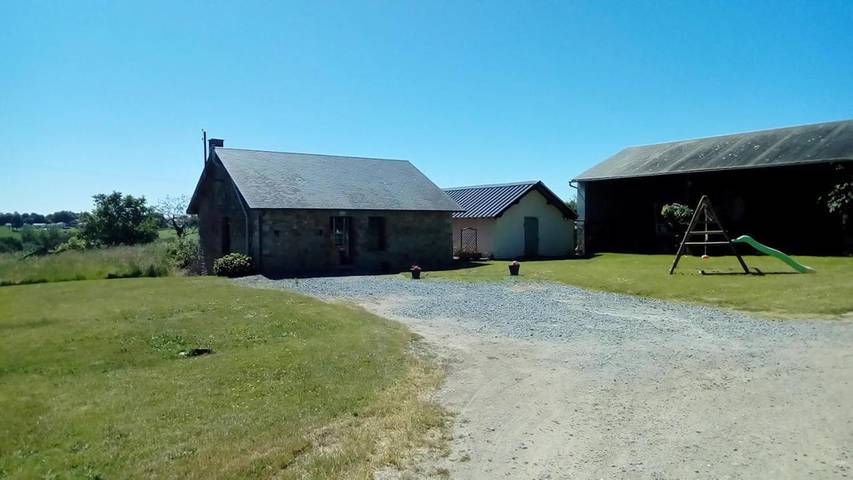 Chambre d’hôte pour 2 personnes, avec Terrasse et Jardin à Les Herbiers