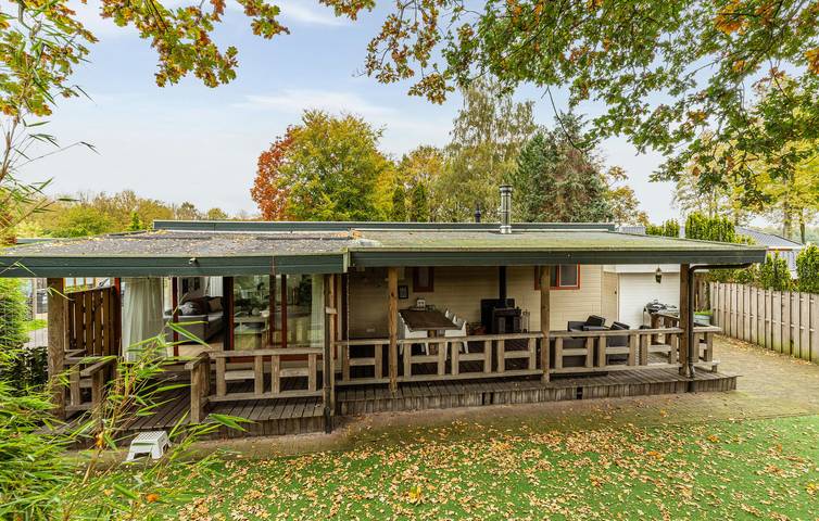 Location de vacances pour 4 personnes, avec terrasse et vue, animaux acceptés dans Erm