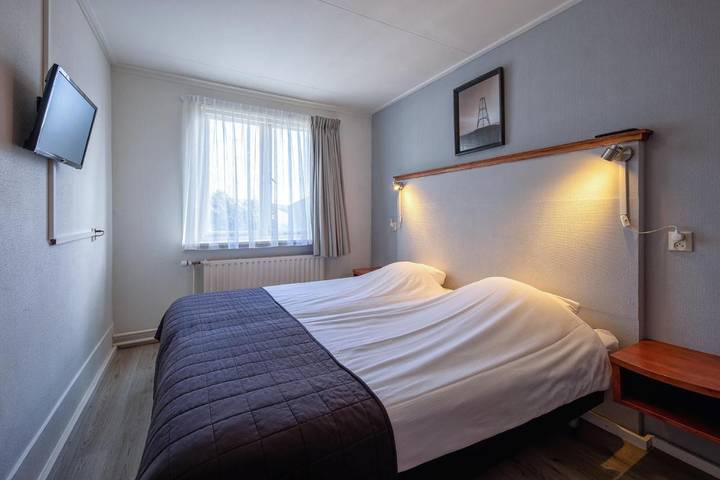 Hotel für 2 Personen, mit Terrasse und Garten in De Waal - 3