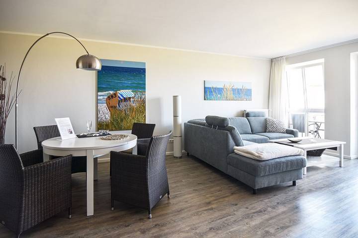 Ferienwohnung für 2 Personen, mit Balkon in Schönberg - 2