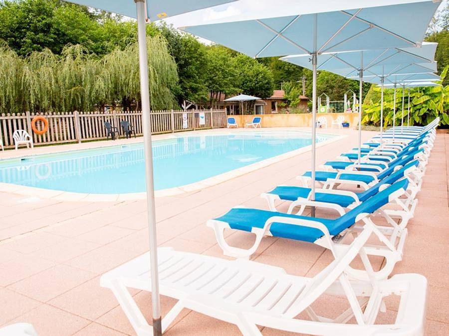 Camping le Pont de Mazerat - Mobilheim 6 personen - 32m² / 3 Schlafzimmer: Ein großes Format für eine große Familie. in Tamniès, Périgord Noir