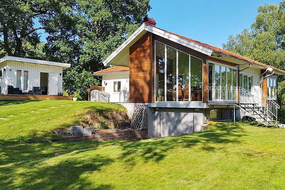 4 Sterne Ferienhaus in Kalv in Västergötland