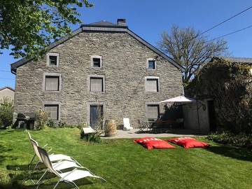 Location de vacances pour 12 personnes, avec jardin, animaux acceptés à Bastogne
