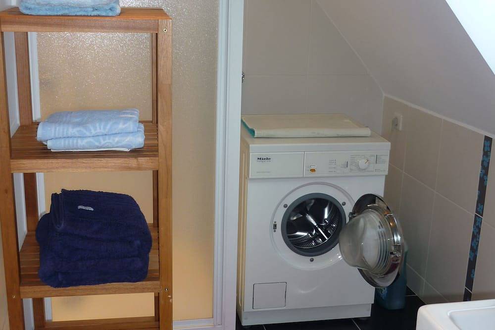 Appartement entier, Appartement 2/4 pers dans la baie de Douarnenez in Plonévez-Porzay, Iroise