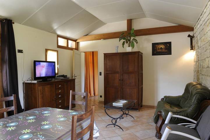 Le Cellier aux Moines in Colombé-le-Sec, Aube (desambiguación)