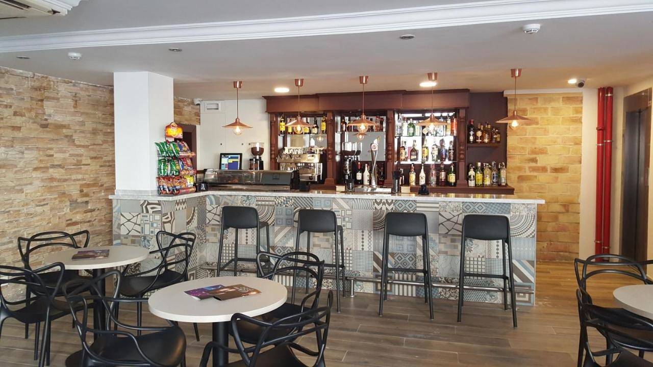 Hotel Queens - Adults Only in Benidorm, Costa Blanca