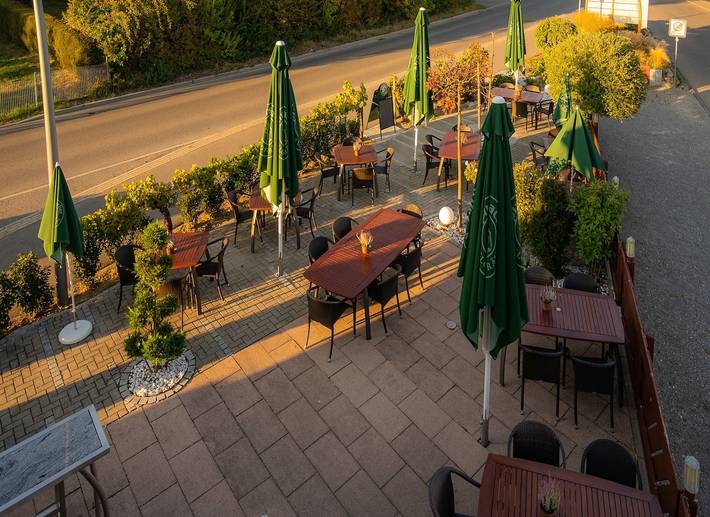 Gasthaus Zur Alten Post - Doppelzimmer mit Balkon in Hemmenhofen, Gaienhofen