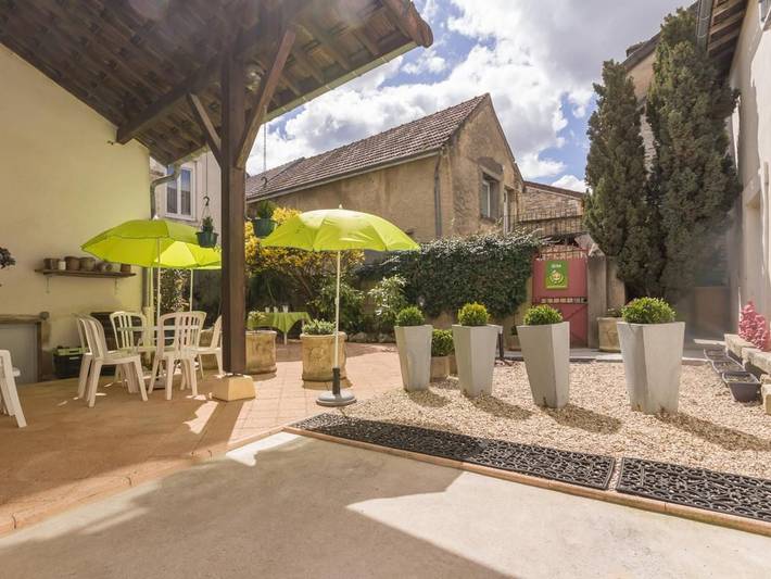 Gîte pour 5 personnes, avec Terrasse et Jardin en Bourgogne