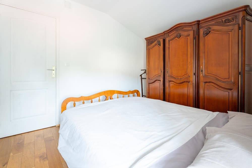 Appartement entier, Campagne et ville en même temps in Saint-Genest-Lerpt, Loire