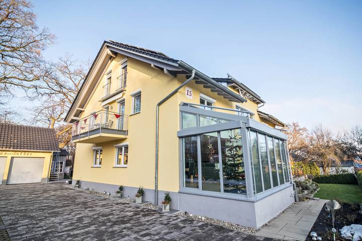 Geheel appartement, Studio appartement in "Haus Ruther" bij thermaal bad met Wi-Fi, terras & tuin in Bad Saulgau, Region Bodensee-Oberschwaben