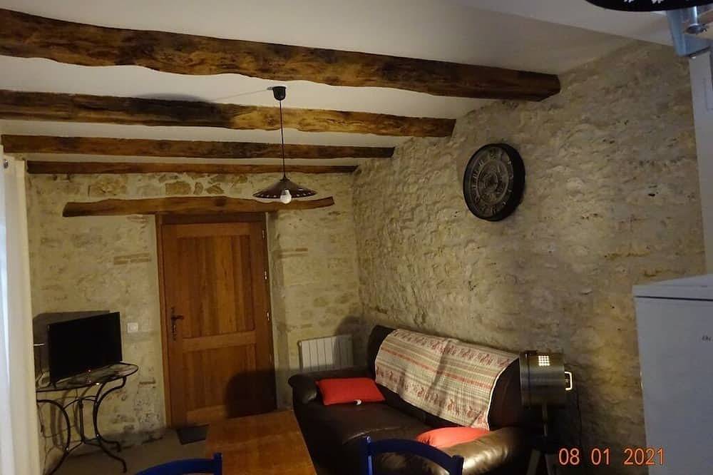 Le Fournil De Terisse in Montpezat-de-Quercy, Causses du Quercy Regional Nature Park