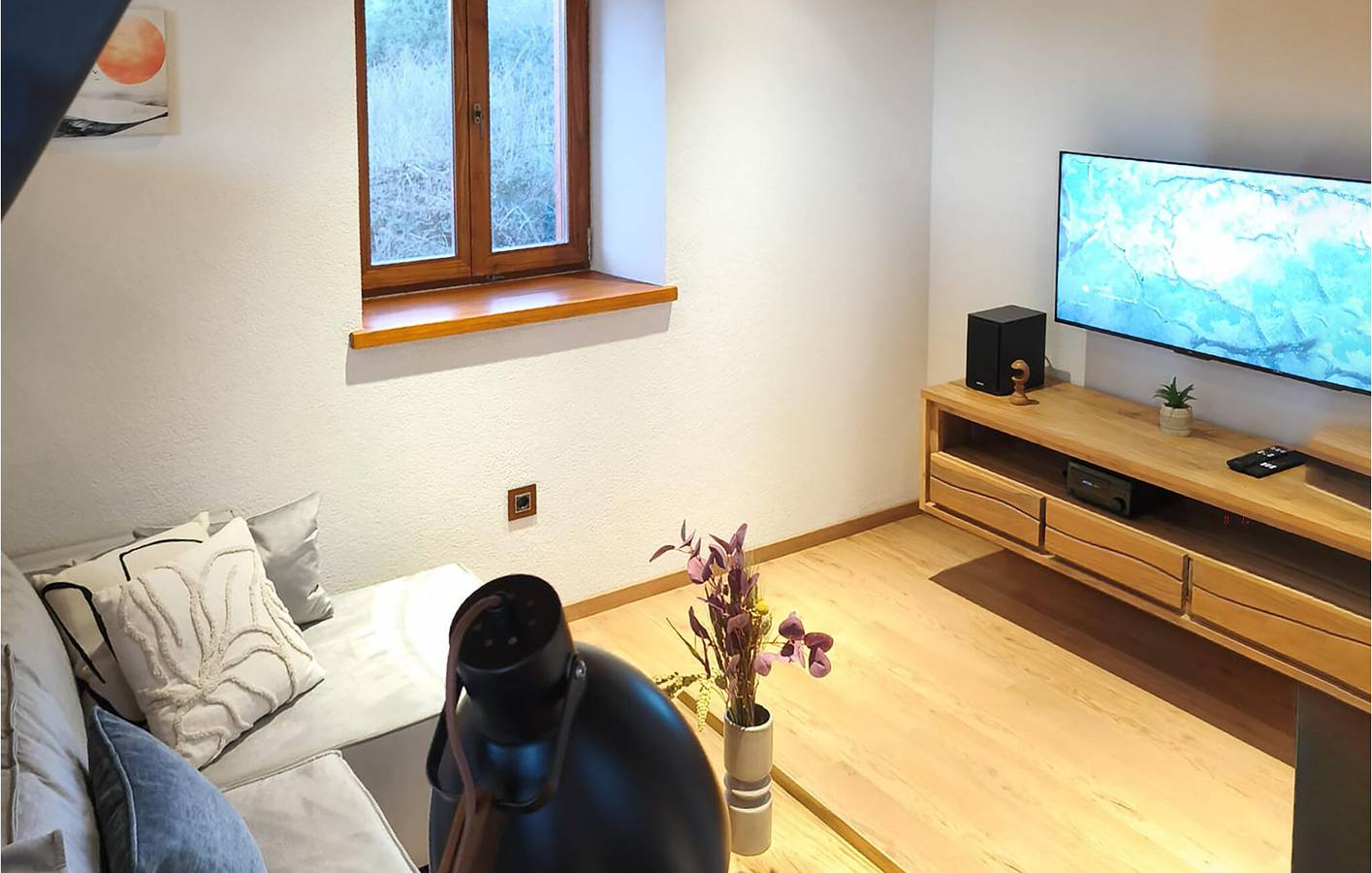Charmant appartement avec piscine, terrasse et Wi-Fi - À 2 km de la plage in Stari Grad, Hvar