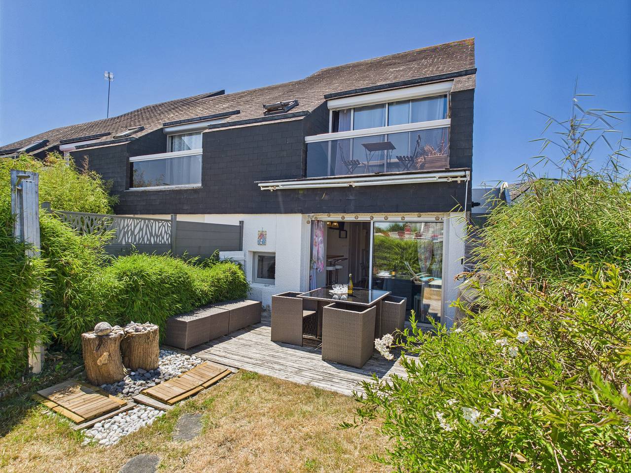 Apartamento entero, 200m plage - duplex pour 2 adultes, 2 enfants in Île-Tudy, Côte de Cornouaille