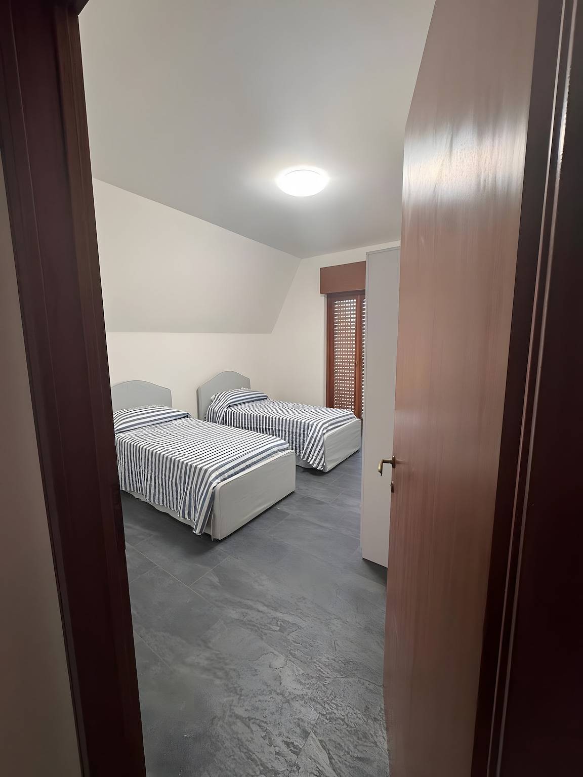 Apartamento entero, Apartamento 'Aris' con Balcón y Aire Acondicionado in Monfalcone, Carso