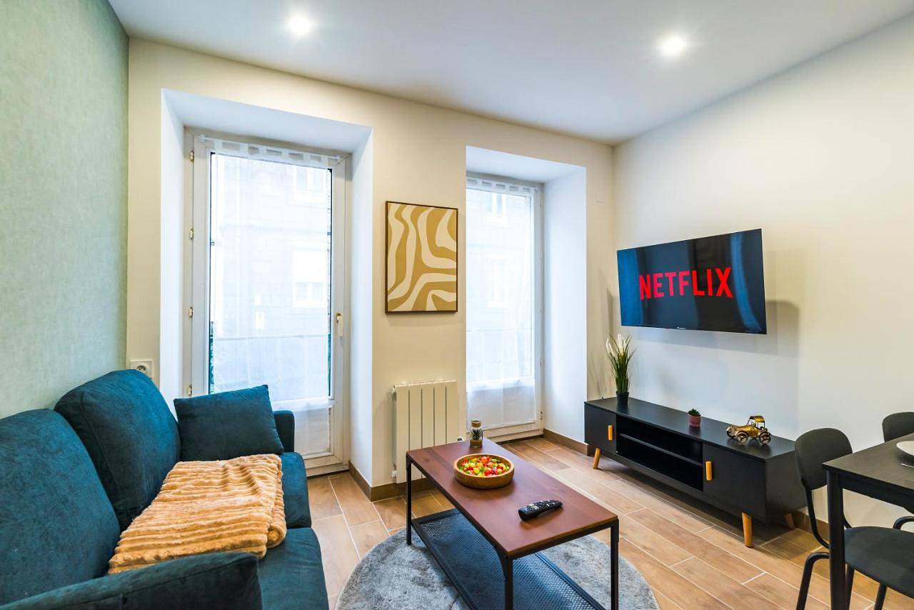 Appartement entier, One-Bedroom Apartment in Guingamp, Région de Guingamp