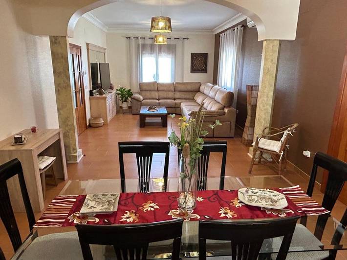 Casa de vacaciones para 10 personas, con vistas además de piscina y jardín en Provincia de Guadalajara - 3