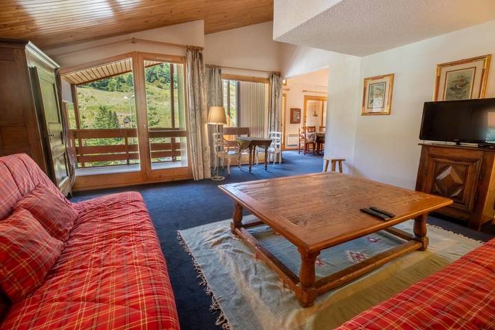 Gîte pour 8 personnes, avec balcon, adapté aux familles dans Méribel-Mottaret