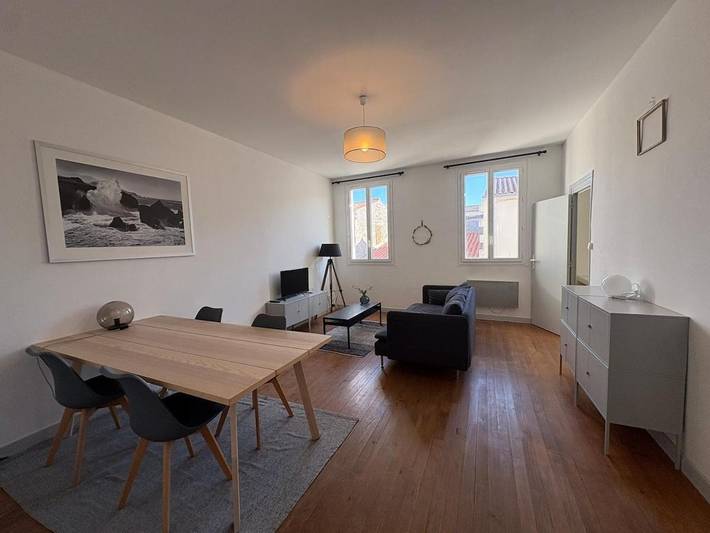 Gîte pour 3 personnes, animaux acceptés dans Maison Pierre Loti - 3