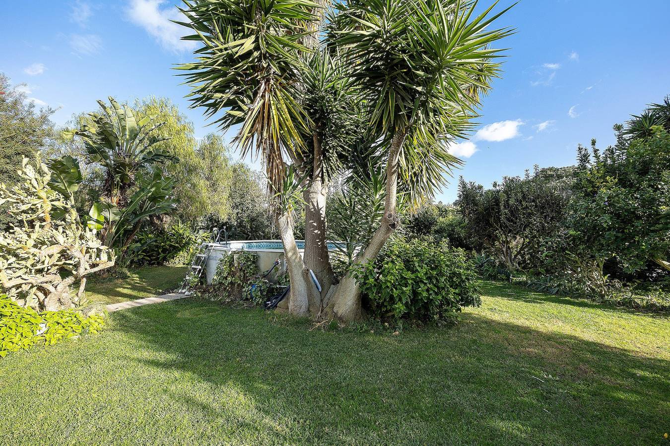 Apartamento entero, Apartamento 'Tranquility Villa Fonte Coberta' con Piscina Compartida, Wi-Fi y Aire Acondicionado in São Sebastião, Lagos